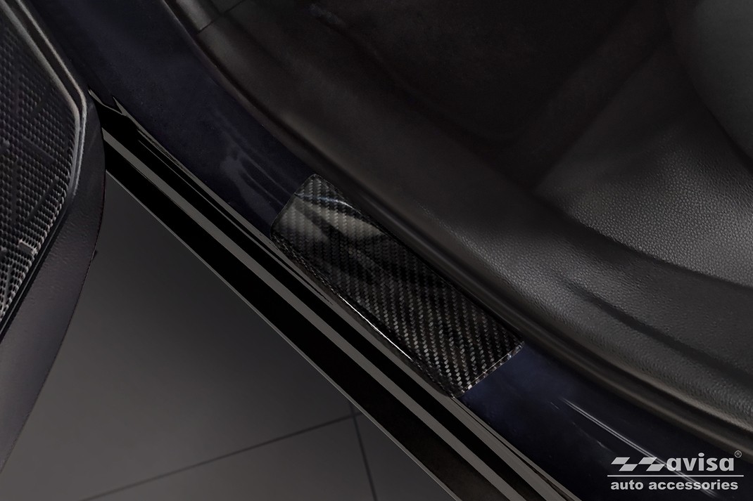 Ochranné kryty prahů, Suzuki Across, 2020- , Carbon