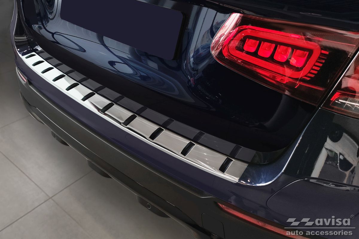 Lišta zadního nárazníku do Mercedes GLC, X253, 2015-2022, Strong-Silver