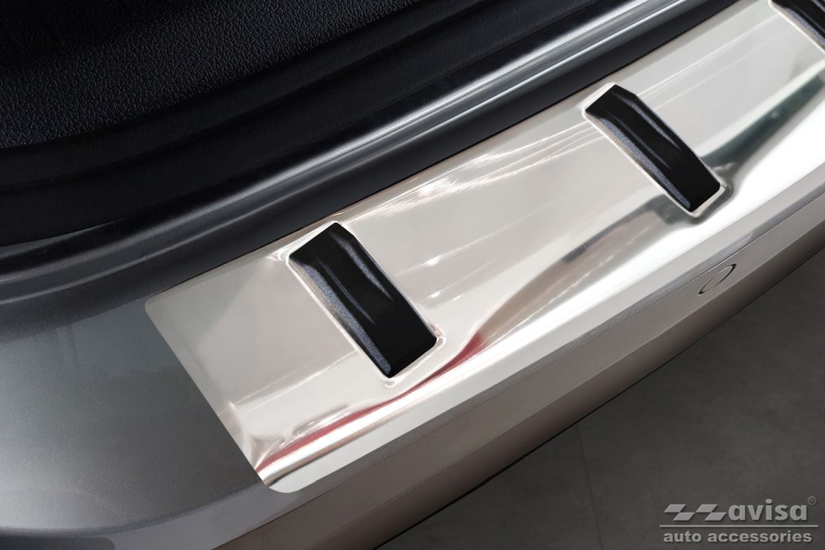 Lišta zadního nárazníku do VW Golf VII, 2017-2019, Facelift, Combi, Variant, Strong-Silver