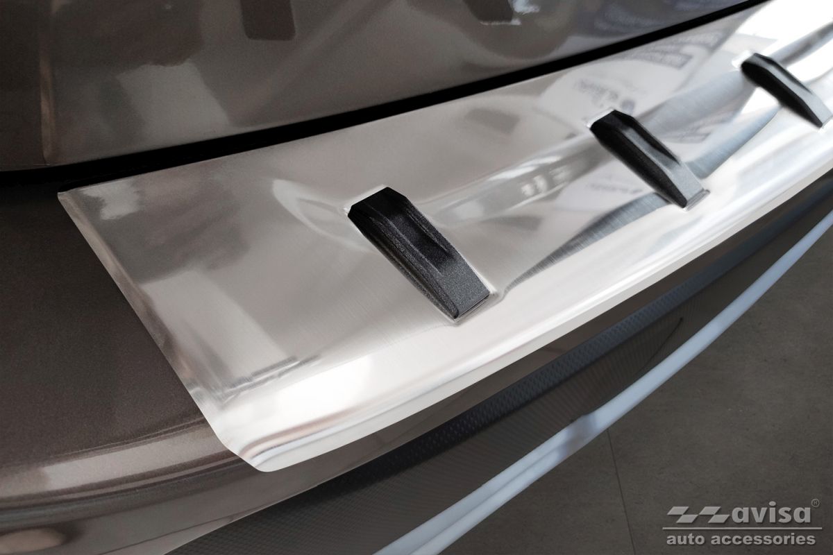 Lišta zadního nárazníku do Subaru Forester V, 2018- , Strong-Silver