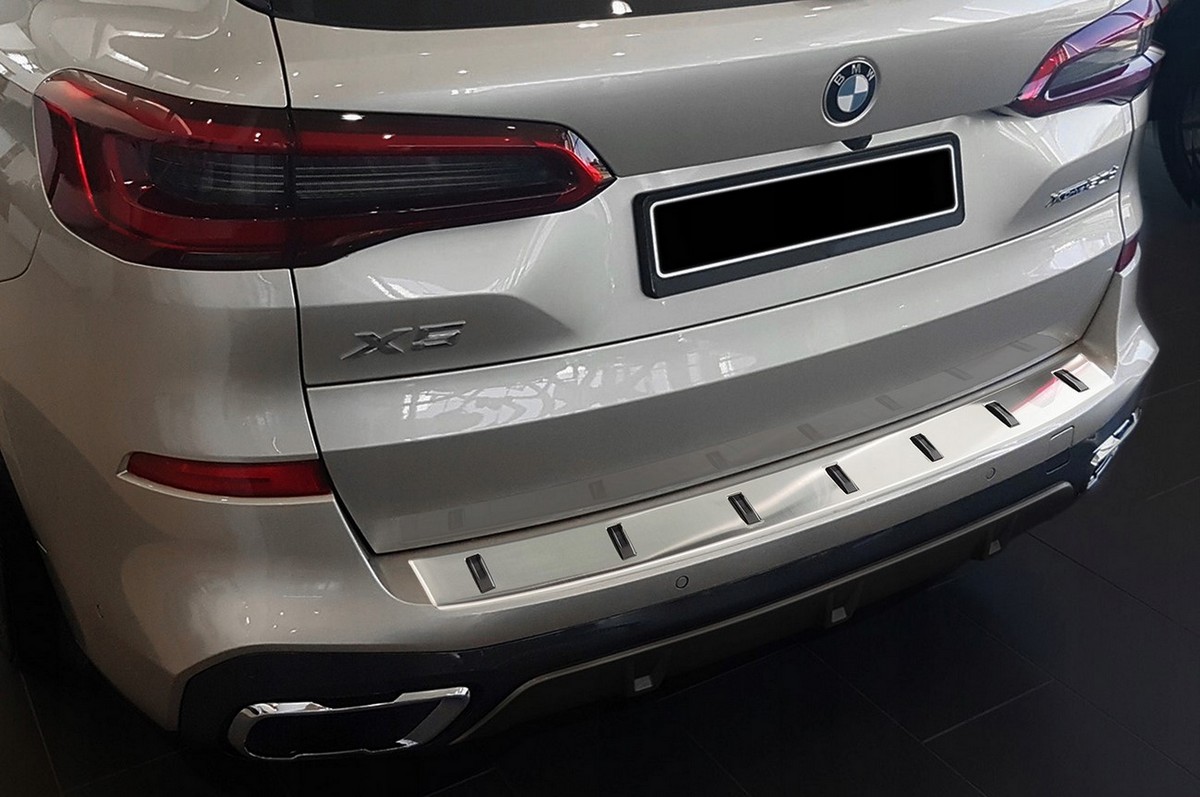 Lišta zadního nárazníku do BMW X5, G05, 2018- , M-Paket, Strong-Silver