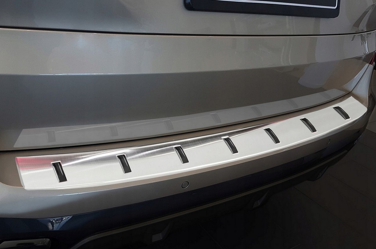 Lišta zadního nárazníku do BMW X5, G05, 2018- , M-Paket, Strong-Silver