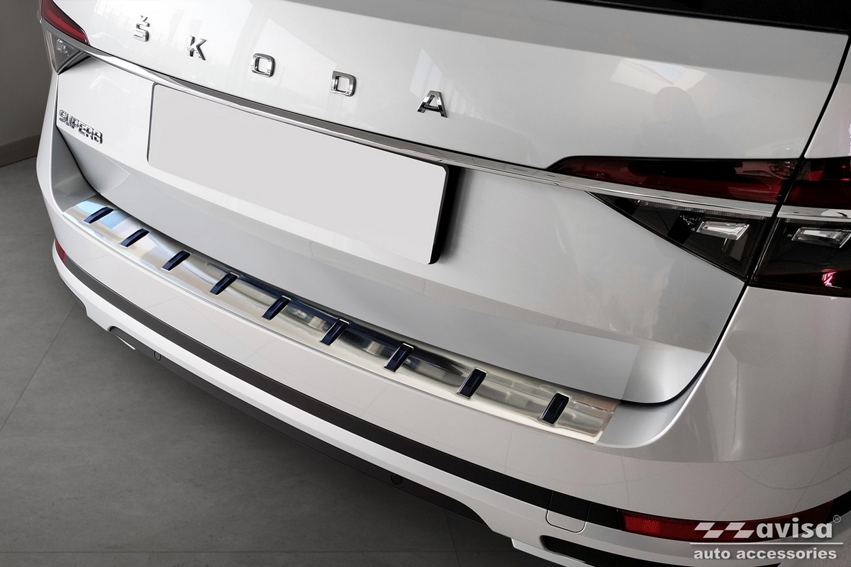 Lišta zadního nárazníku do Škoda Superb III, 2015-2024, Scout, Silver