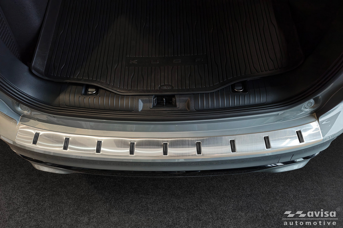 Lišta zadního nárazníku do Ford Kuga III, 2019- , Hybrid, ST-Line, Vignale, Strong-Silver