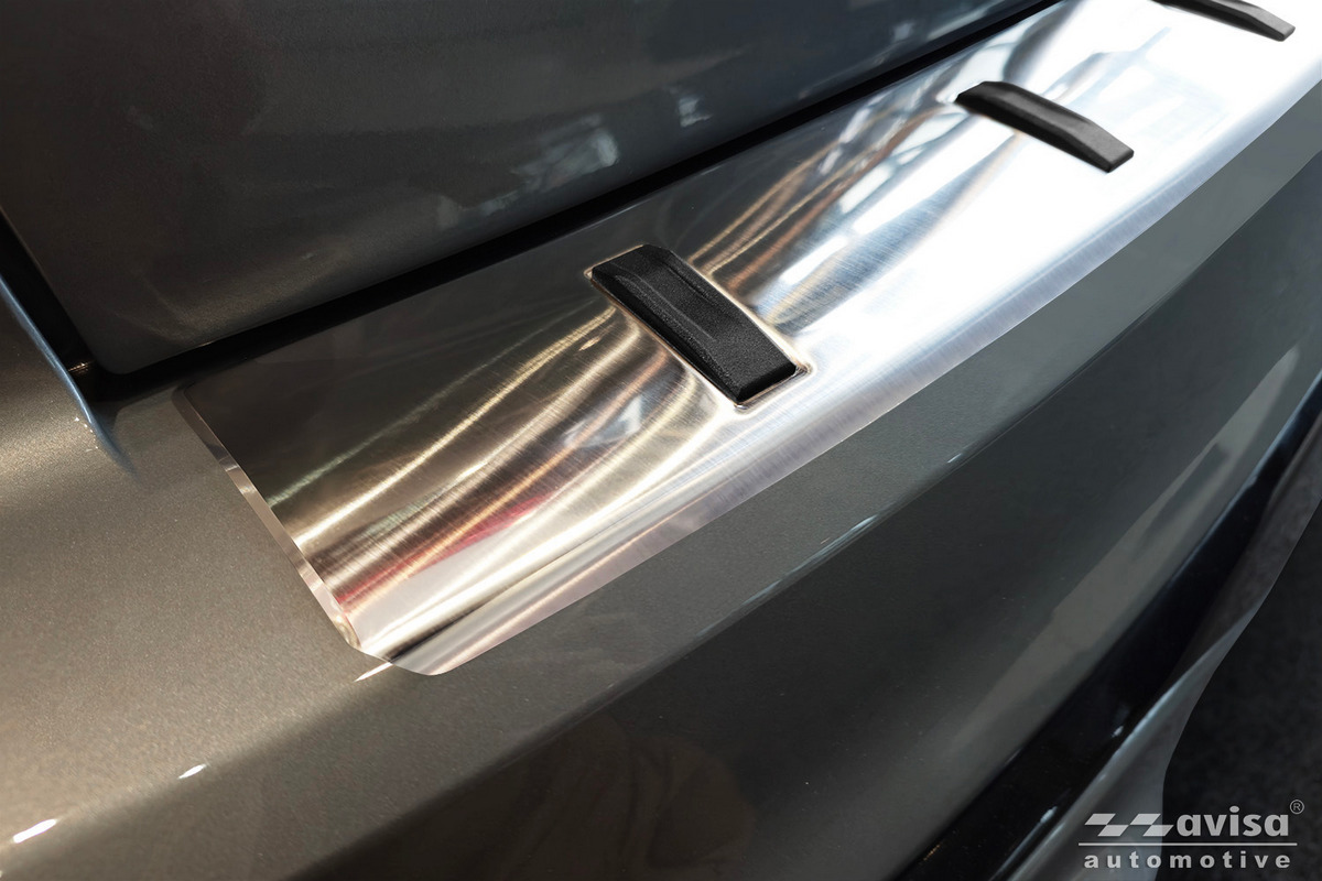 Lišta zadního nárazníku do Ford Kuga III, 2019- , Hybrid, ST-Line, Vignale, Strong-Silver