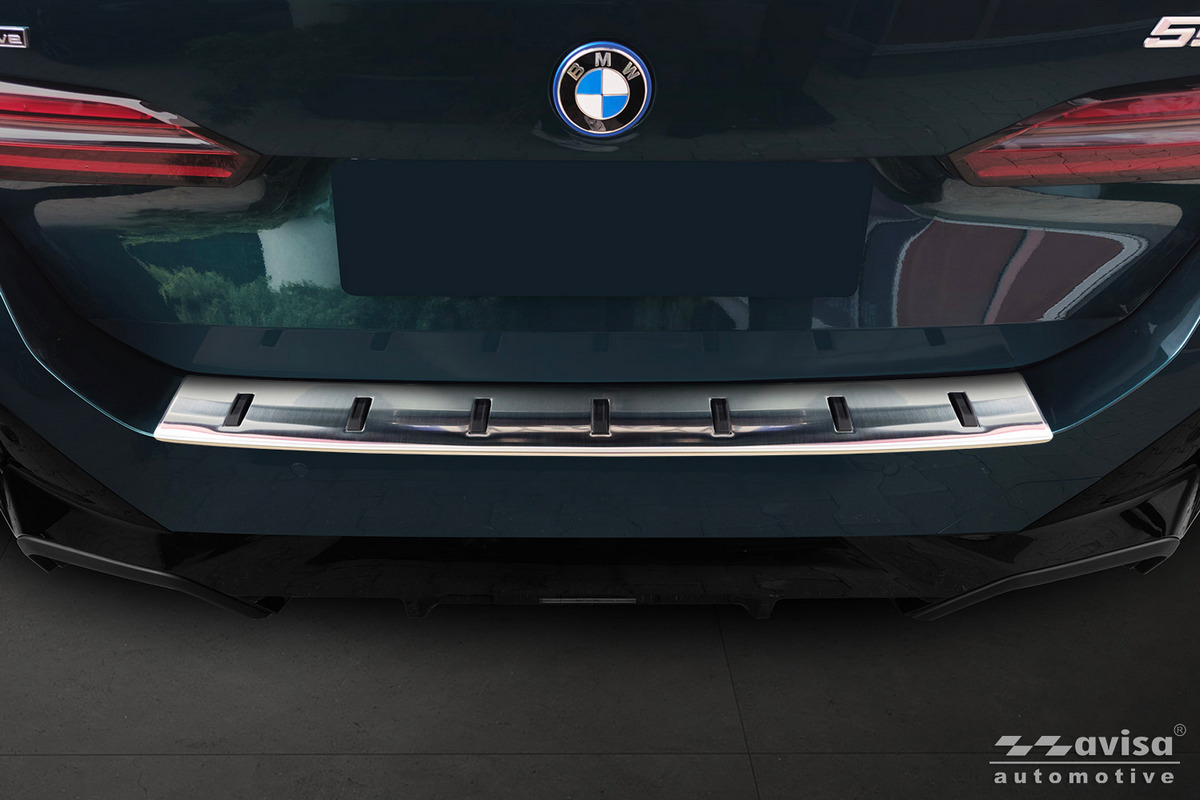 Lišta zadního nárazníku do BMW 5, G61, 2024- , Combi, Touring, Strong-Silver