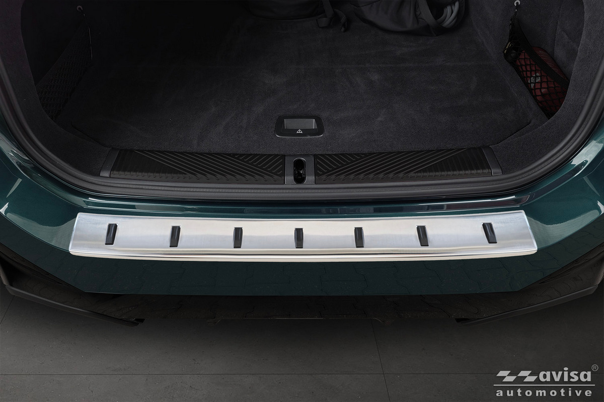 Lišta zadního nárazníku do BMW 5, G61, 2024- , Combi, Touring, Strong-Silver
