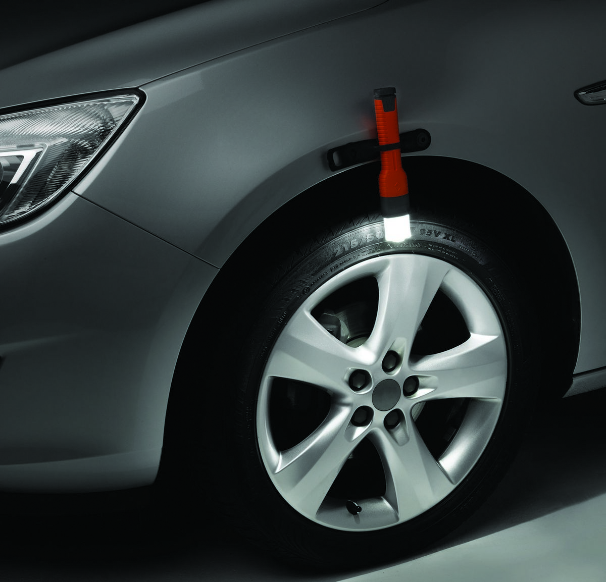 Bezpečnostní Led svítilna do auta, LifeHammer SAFETY TORCH