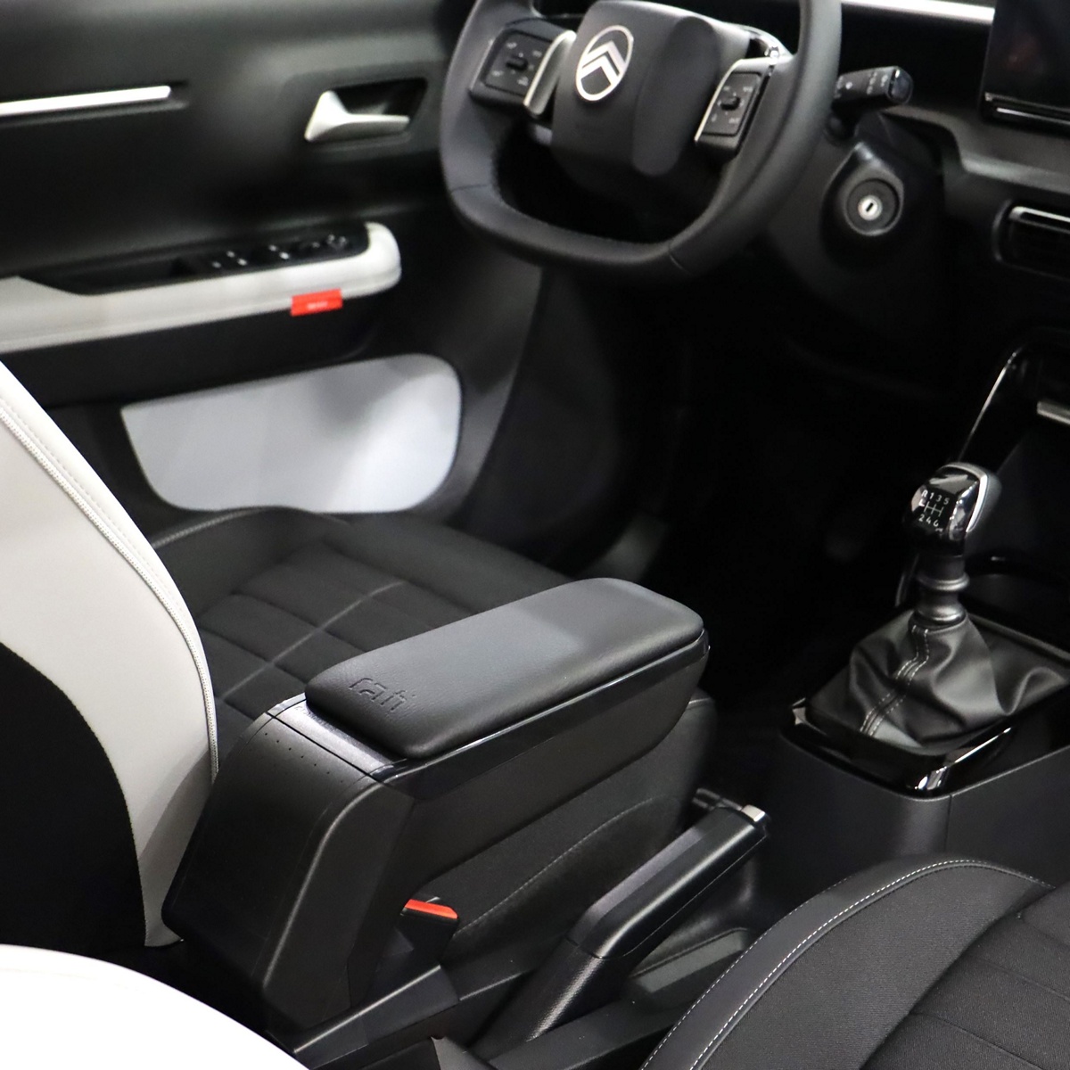 Loketní opěrka - područka STANDARD, Citroen C3 IV, 2024- ,