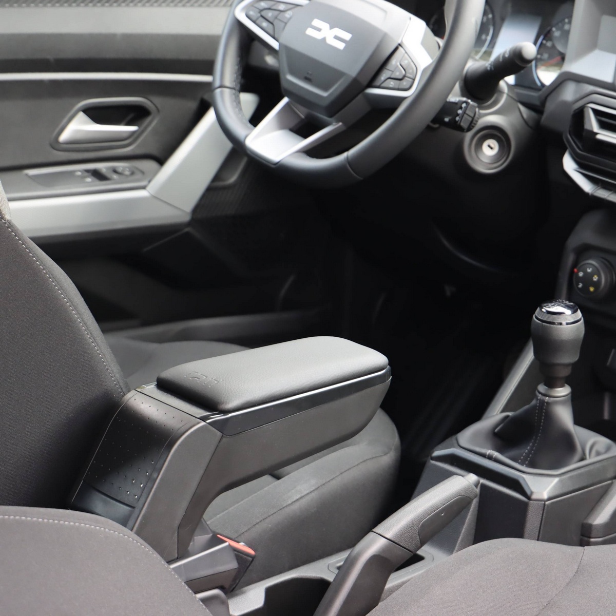 Loketní opěrka - područka STANDARD, Dacia Duster III, 2024- ,