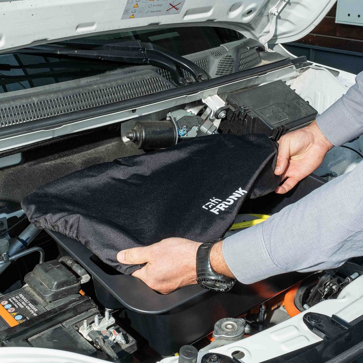 Frunk - úložný prostor v předním kufru, Dacia Spring, 2021-2024