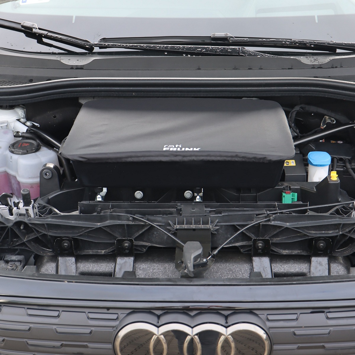 Frunk - úložný prostor v předním kufru, Audi Q4, E-Tron, 2021- ,