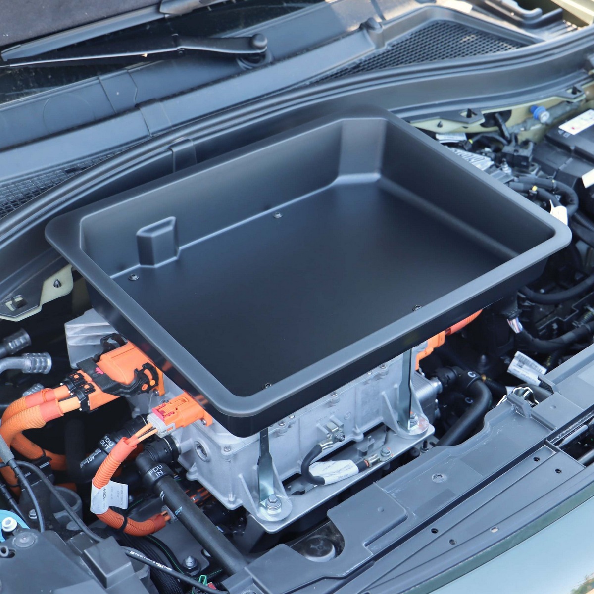 Frunk - úložný prostor v předním kufru, Citroen e-C3 IV, 2024- ,