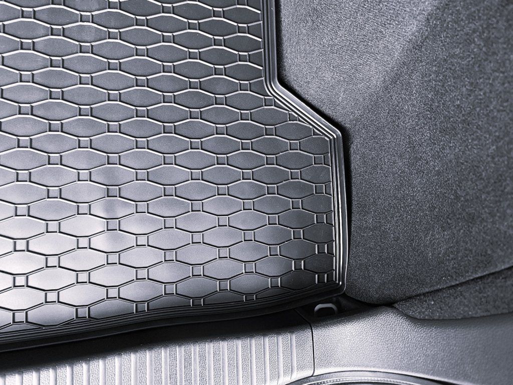 Gumová vana do kufru Rigum pro Honda HR-V II, 2015-2021