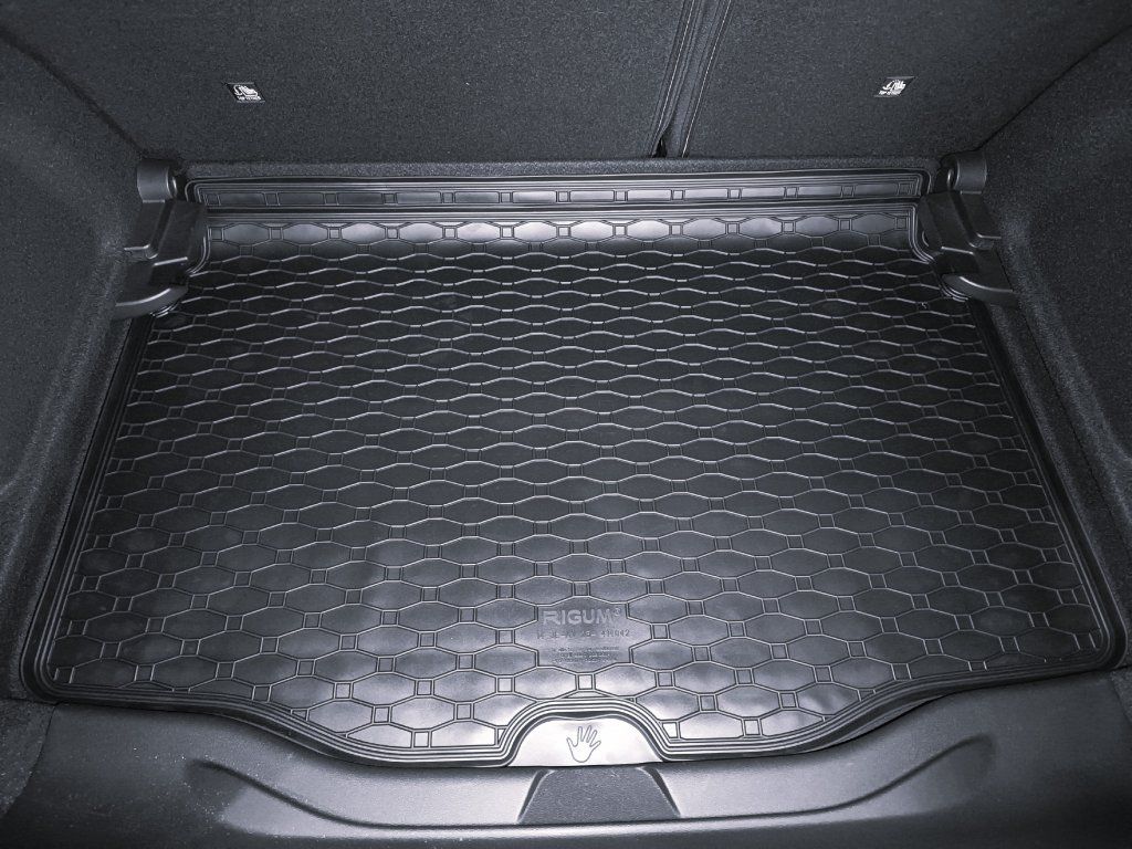 Gumová vana do kufru Rigum pro Fiat 600, 2023- ,