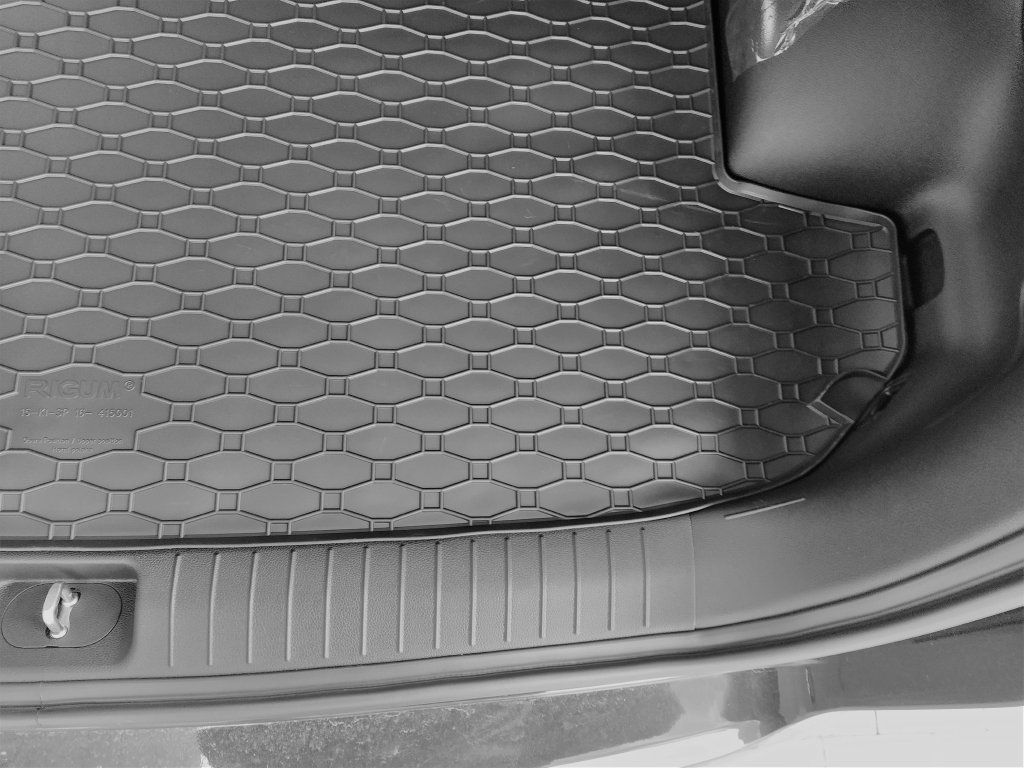 Gumová vana do kufru Rigum pro Kia Sportage IV, 2015-2021, horní dno