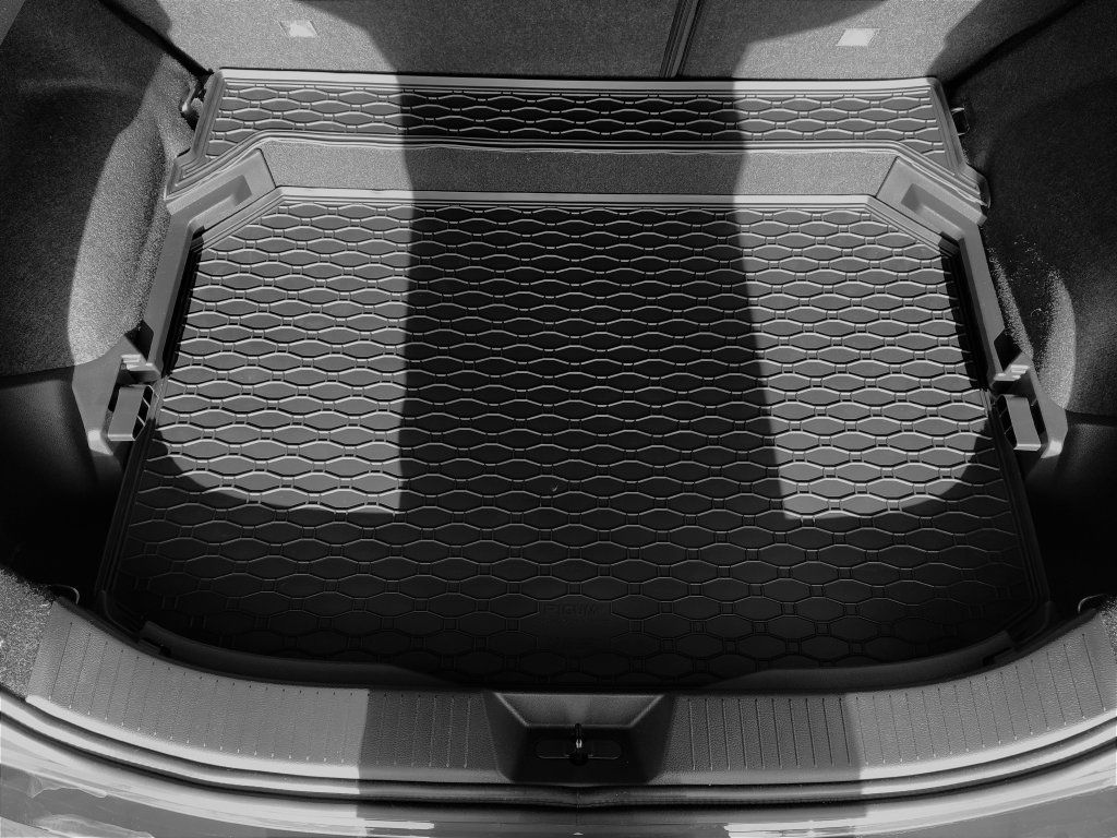 Gumová vana do kufru Rigum pro Nissan Qashqai, 2021- , all models
