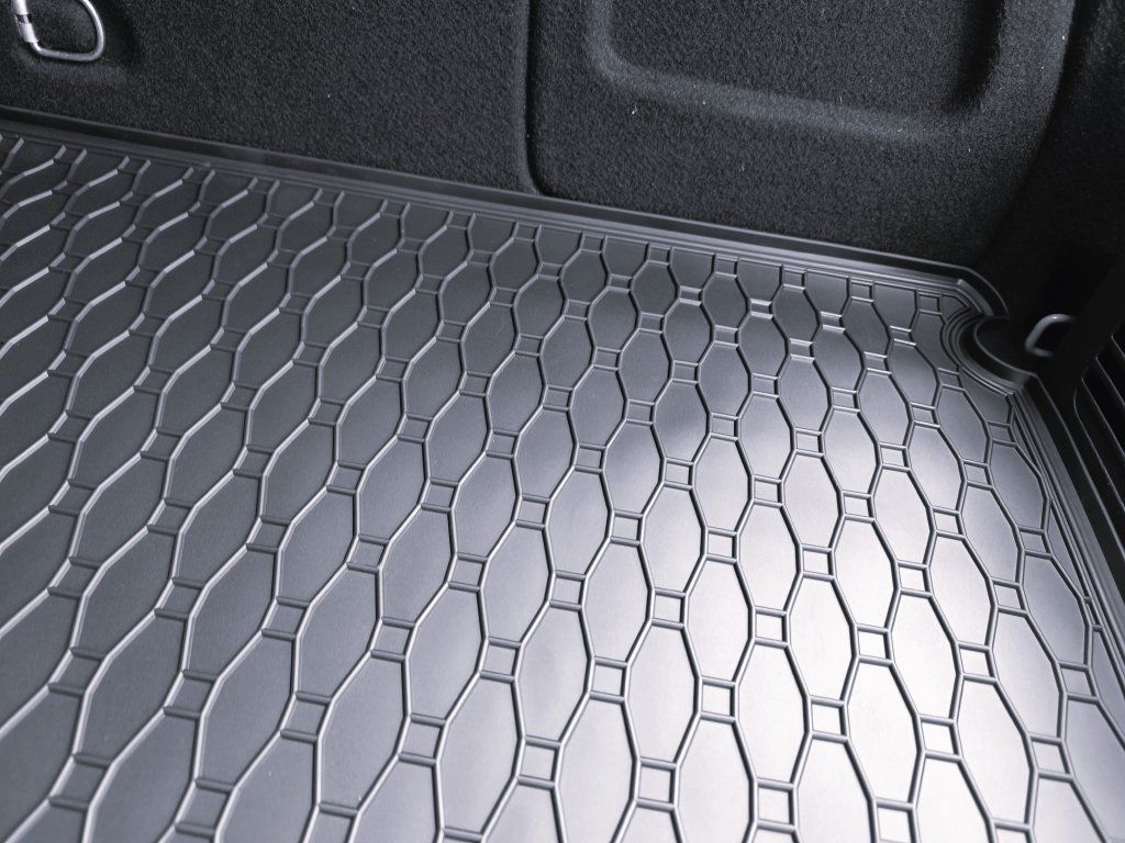 Gumová vana do kufru Rigum pro Opel Astra K, 2015-2021, Hatchback, rezervní kolo