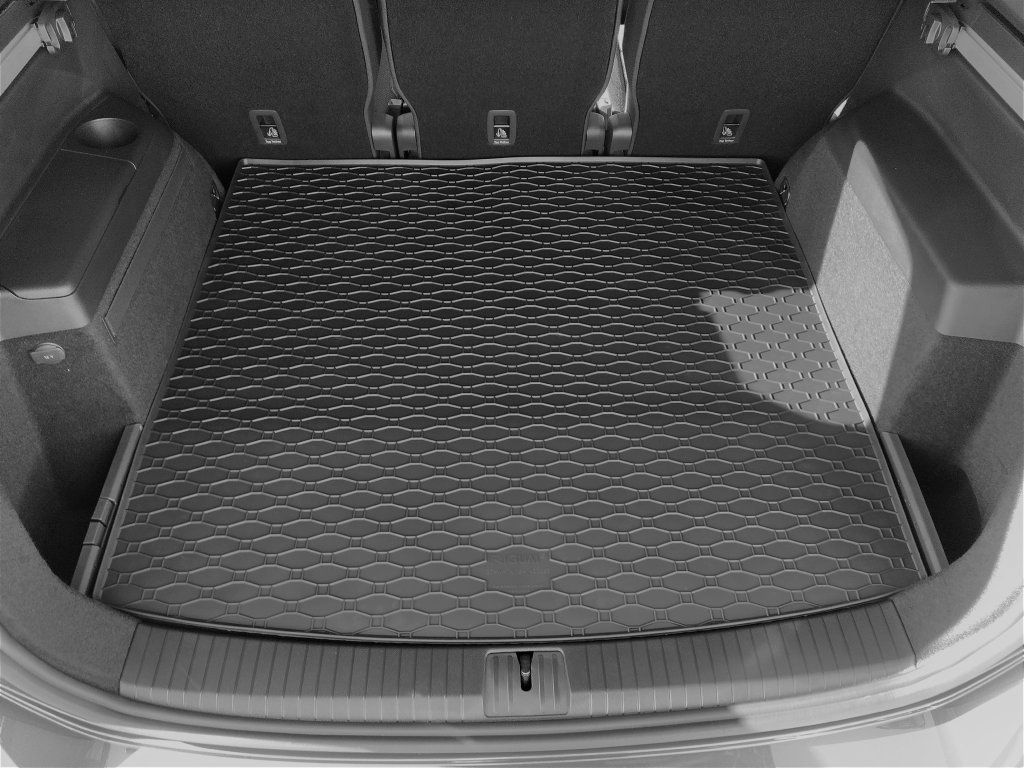 Gumová vana do kufru Rigum pro VW Touran II, 2015- , 5 a 7 sedadel, horní dno