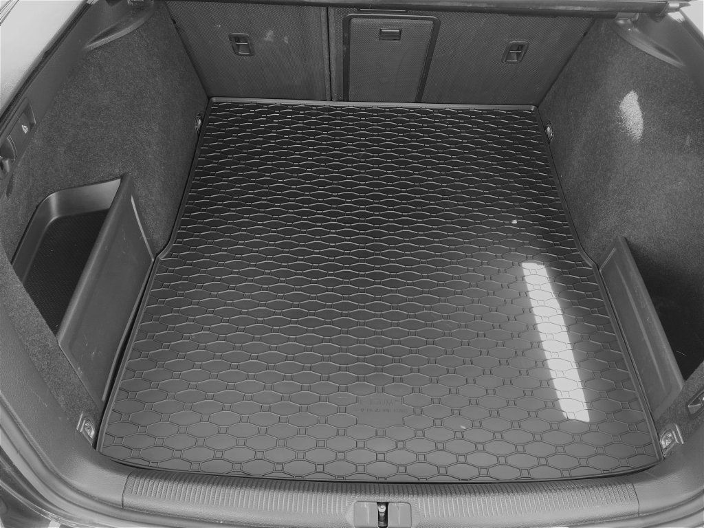 Gumová vana do kufru Rigum pro VW Passat B7, 2010-2014, Variant, Combi