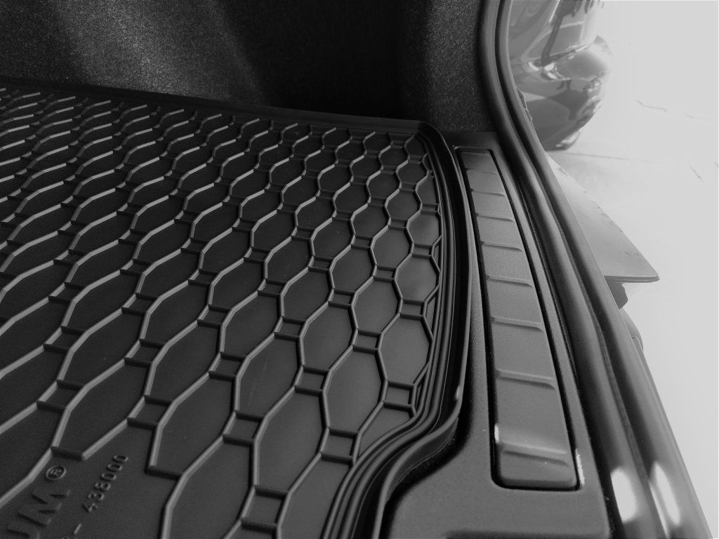 Gumová vana do kufru Rigum pro Volvo C40, 2021- , EC, EX40, 2024- ,