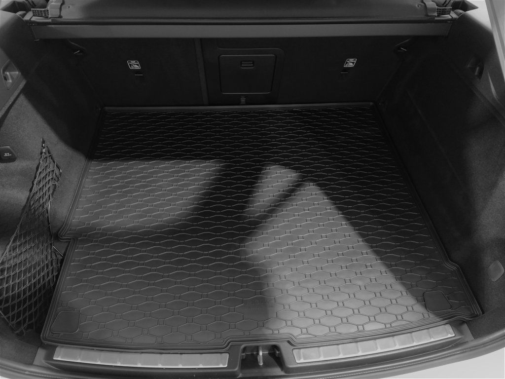 Gumová vana do kufru Rigum pro Volvo XC60 II, 2017- ,