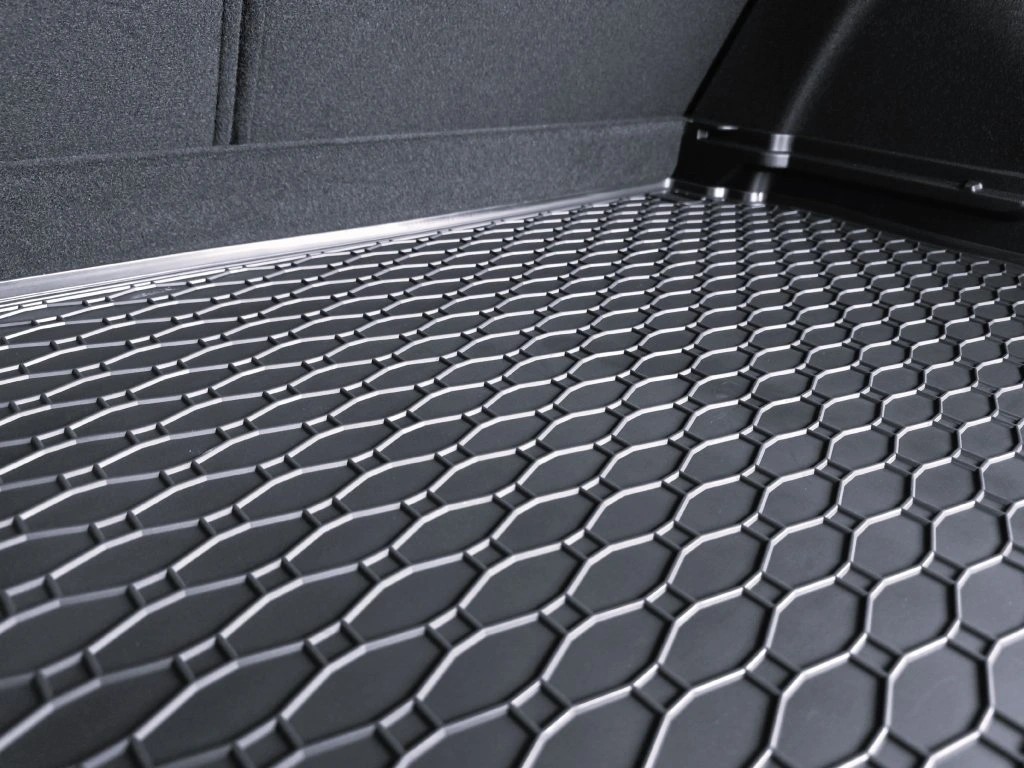 Gumová vana do kufru Rigum pro Audi Q5, 2008-2017