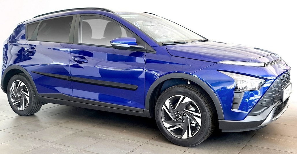 Ochranné boční lišty na dveře, Hyundai Bayon, 2021-