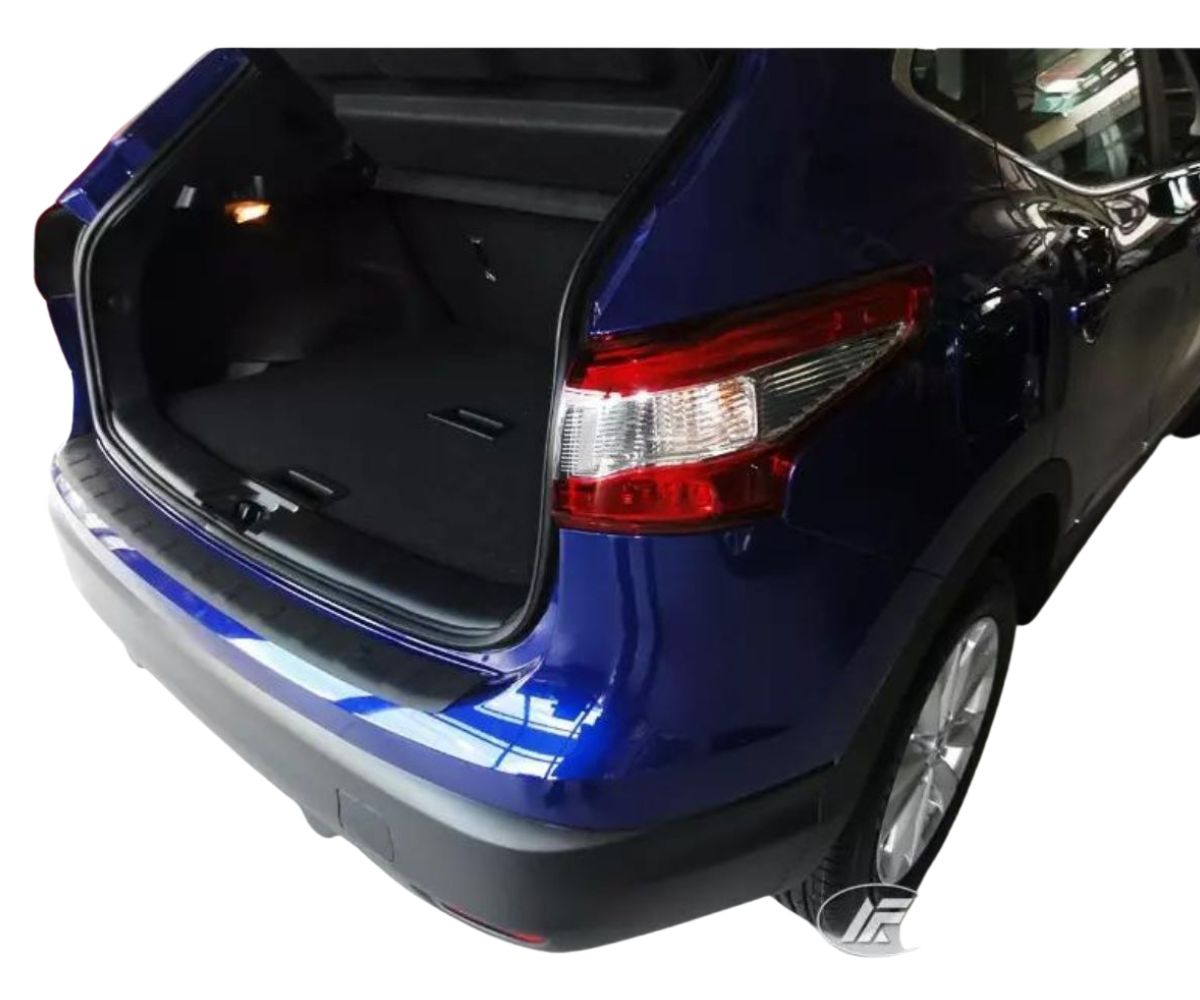 Kryt prahu pátých dveří, Nissan Qashqai II, 2013-2017