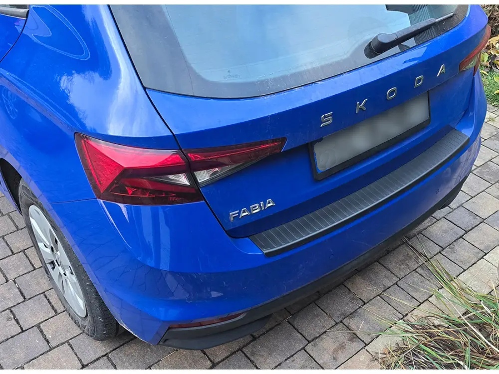 Kryt prahu pátých dveří, Škoda Fabia IV, 2021- ,