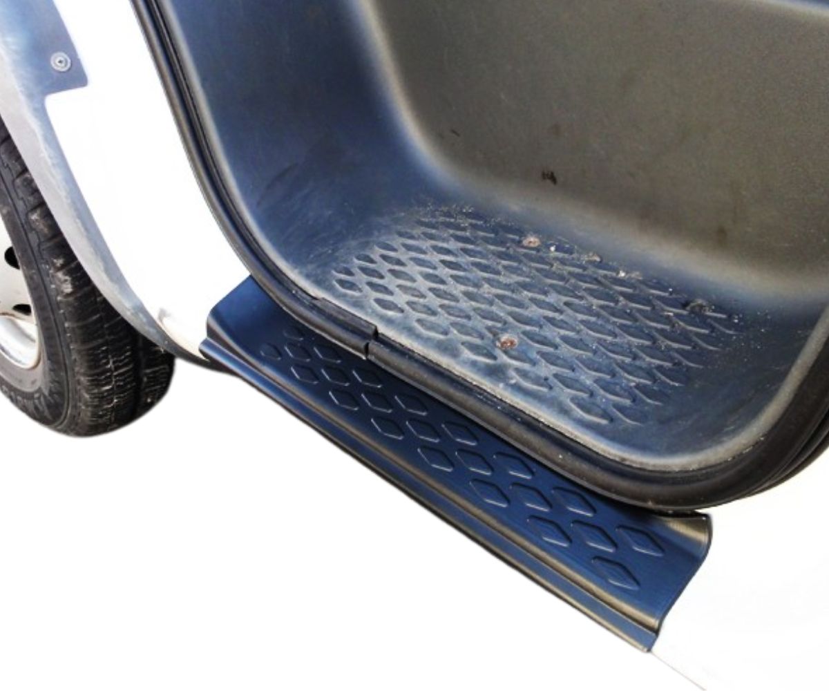 Plastové kryty prahů, Iveco Daily IV, 2006-2011