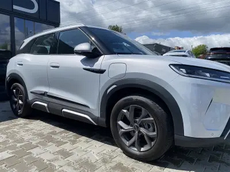 Ochranné boční lišty na dveře, BYD Atto 2, 2024- ,