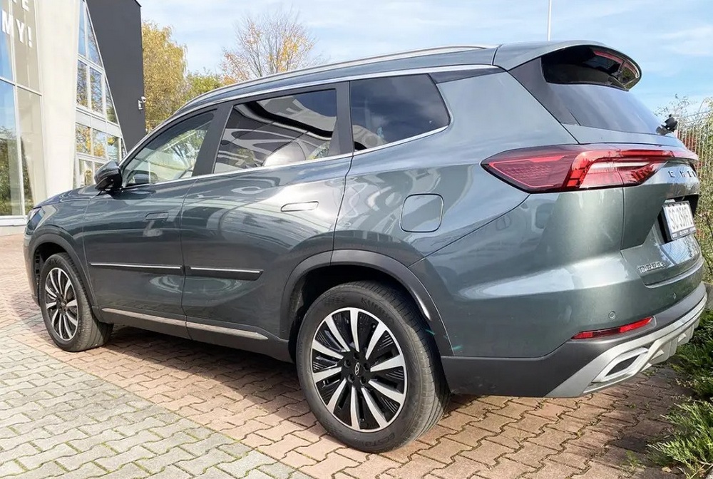 Ochranné boční lišty na dveře, Chery Tiggo 8, 2025- ,