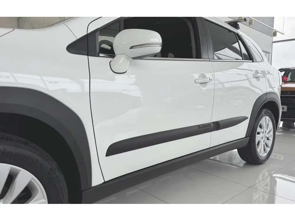 Ochranné boční lišty na dveře, Suzuki SX4 S-Cross II 2022- ,