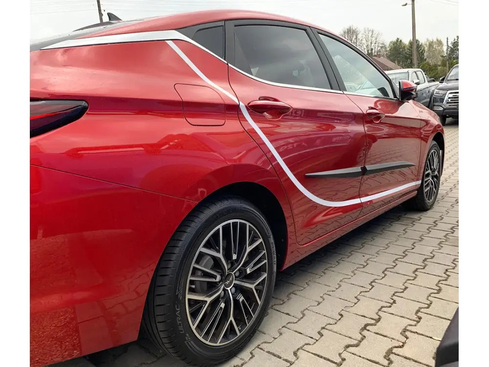 Ochranné boční lišty na dveře, JAC J7 Plus, 2025- ,