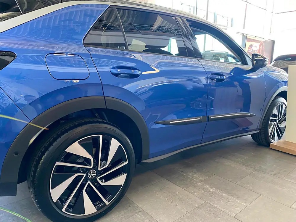 Ochranné boční lišty na dveře, VW T-Roc II, 2025- ,
